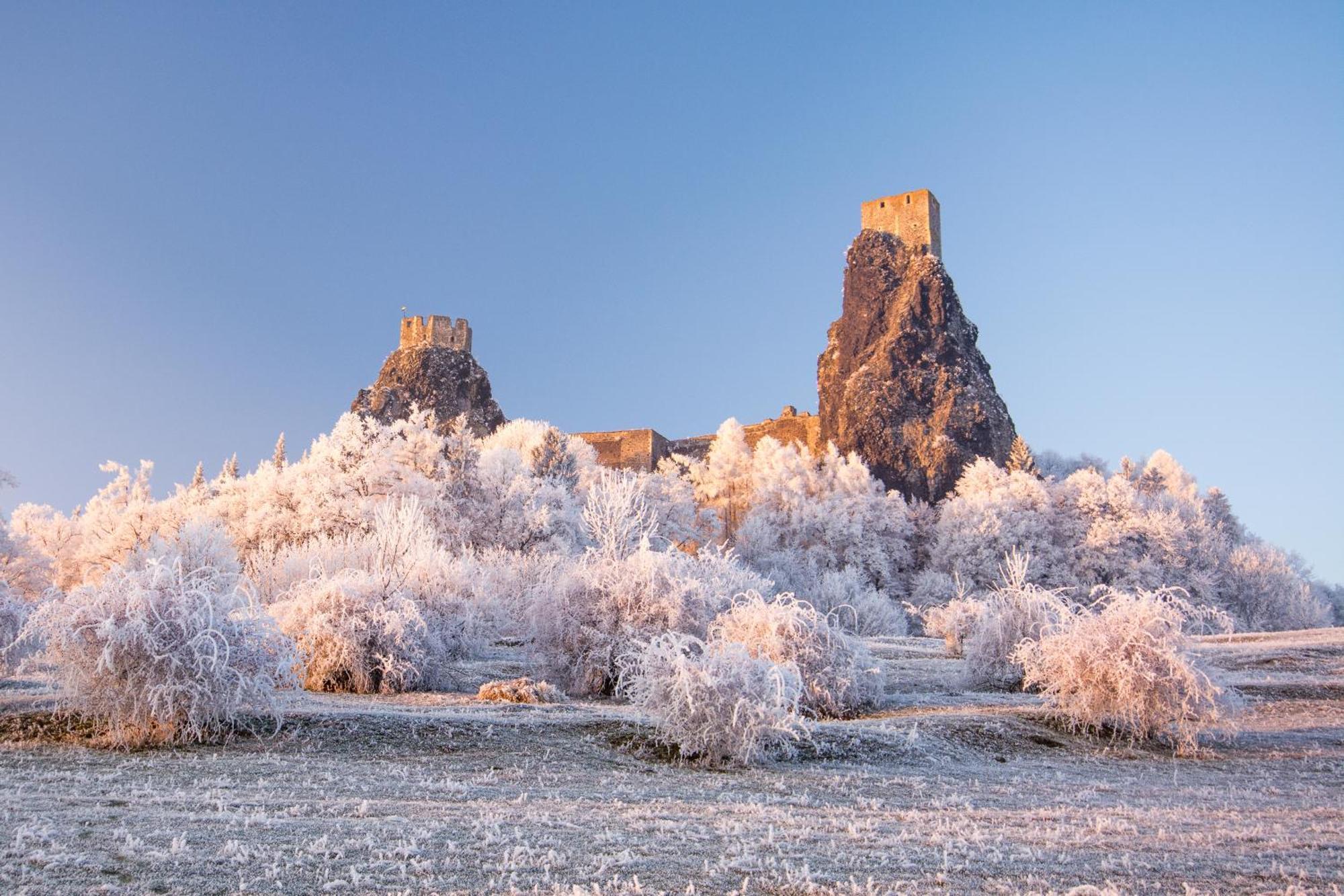 Апартаменты Maxovo Kralovstvi Rovensko pod Troskami Экстерьер фото